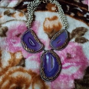 Like new genuine Agate crystal necklace